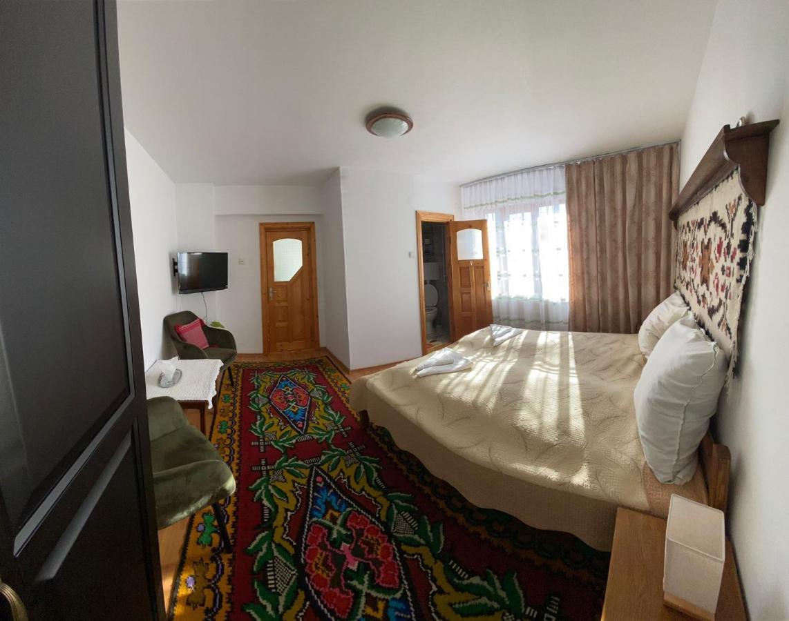 Pensiunea Casa Bianca - Bucovina Vama  Dış mekan fotoğraf