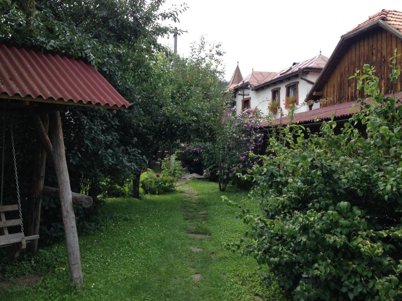 Pensiunea Casa Bianca - Bucovina Vama  Dış mekan fotoğraf